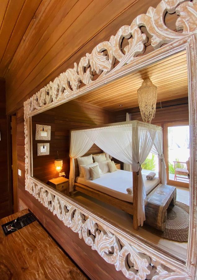 Met House Hotel Thulusdhoo Exterior photo