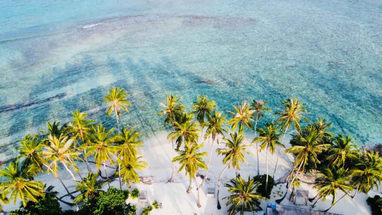 Met House Hotel Thulusdhoo Exterior photo